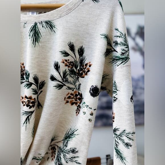 Amongst the Evergreen Trees dreamy soft waffle thermal 2pc jogger pajama set - Picture 2 of 5